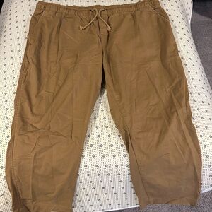 L.L. Bean Men's Tan Khakis with Drawstring